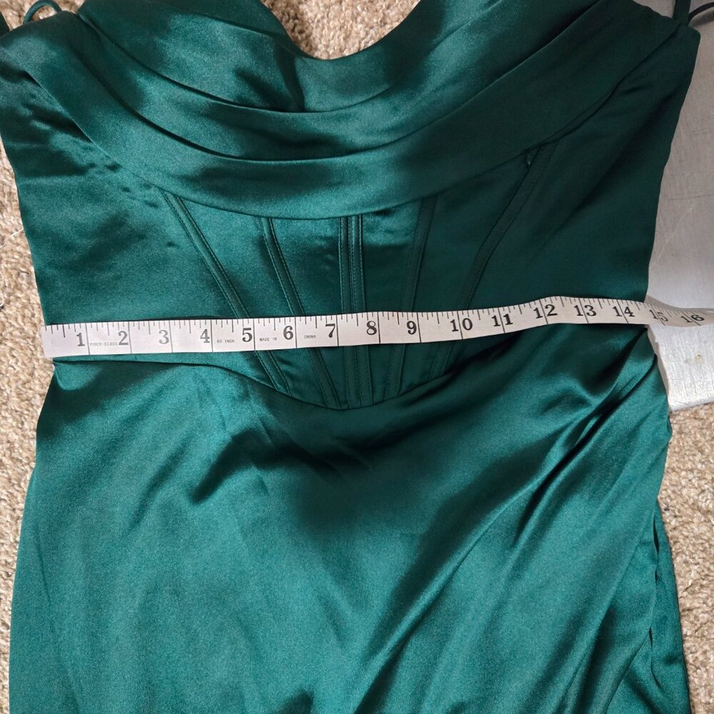11 (fits ~8-10) GB (Gianni Bini) Emerald Green Satin Bustier Split Thigh Gown - Picture 8 of 12